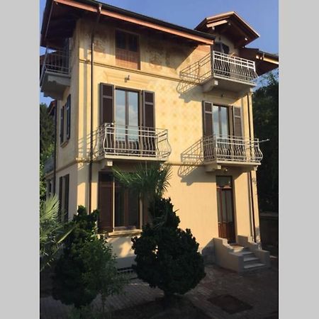 Villa Peachey, Intero Piano Con Giardino Stresa Exteriér fotografie
